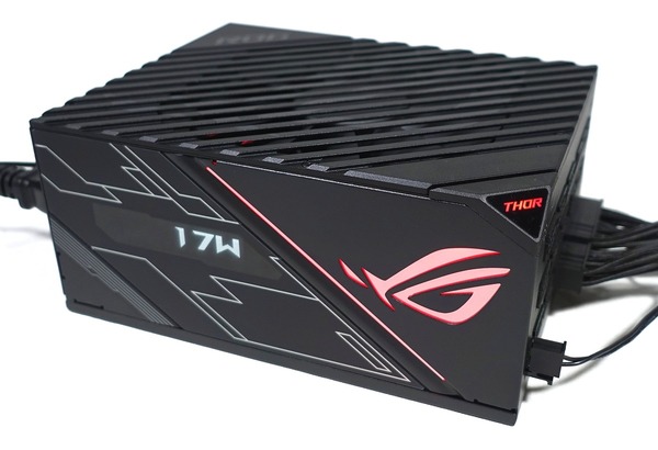 ASUS ROG-THOR-1200P review_05687_DxO