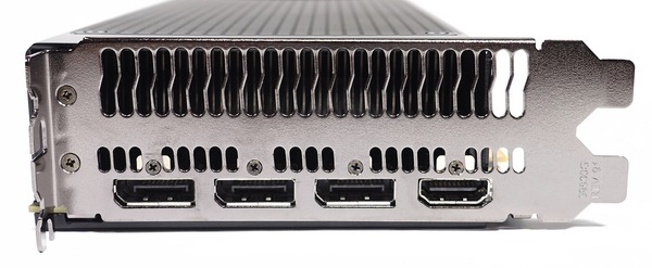 Radeon RX Vega 56 Reference review_02746