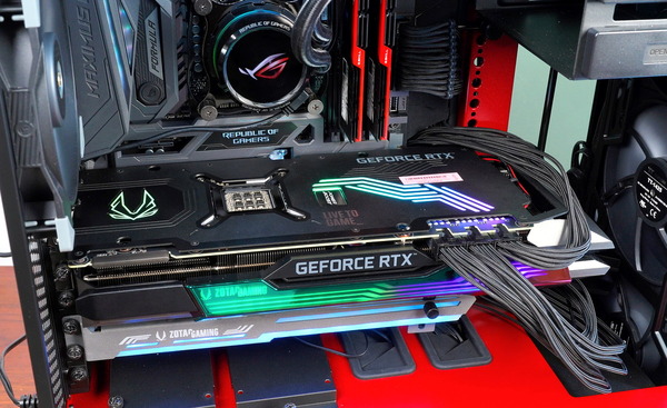 ZOTAC GAMING GeForce RTX 3090 AMP Extreme Holo review_05482_DxO