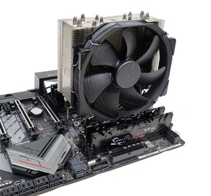 Noctua NF-A15 HS-PWM chromax.black.swap review_02654_DxO
