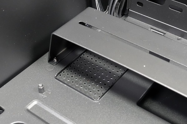 NZXT H500i review_06969_DxO