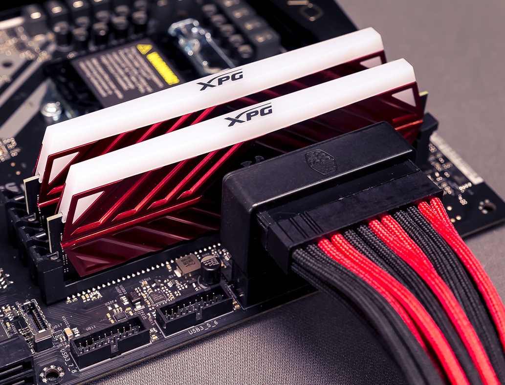 Cooler Master ATX 24 Pin 90° Adapter
