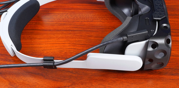 arpara 5K Tethered VR Headset review_04581_DxO
