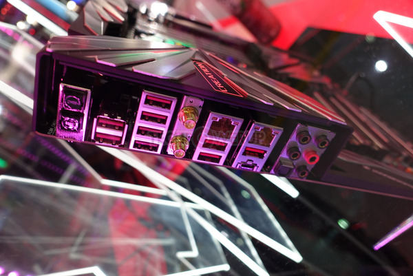 MSI MEG X399 Creation (4)