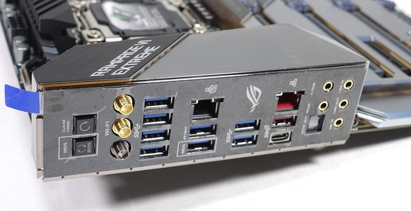 ASUS ROG RAMPAGE VI EXTREME review_02852