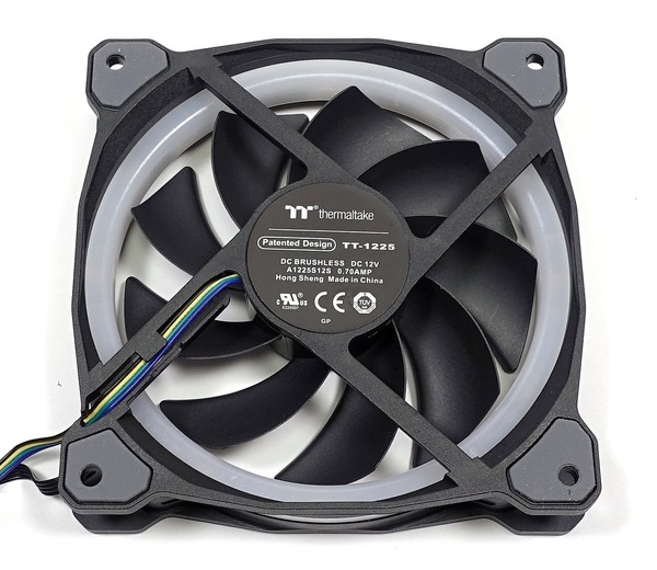 Thermaltake Floe Riing RGB 360 TR4 Edition review_05180_DxO