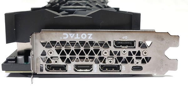 ZOTAC GAMING GeForce RTX 2080 AMP Extreme review_04193_DxO