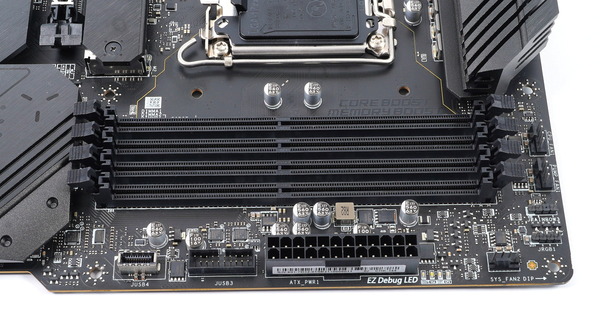 MSI MAG Z690 TOMAHAWK WIFI DDR4 review_01448_DxO