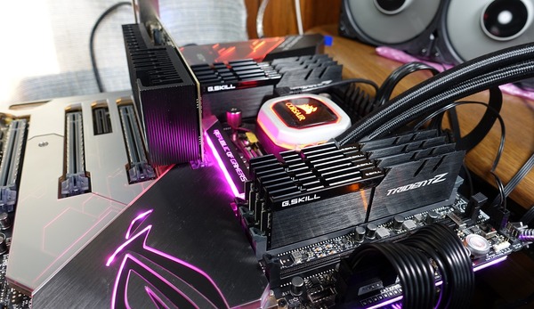 G.Skill Trident Z Black F4-4200C19Q2-64GTZKK review_04590