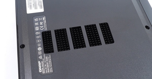 QNAP HS-264 review_06256_DxO