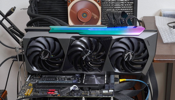 ZOTAC GAMING GeForce RTX 3080 AMP Extreme Holo LHR 12GB review_02968_DxO