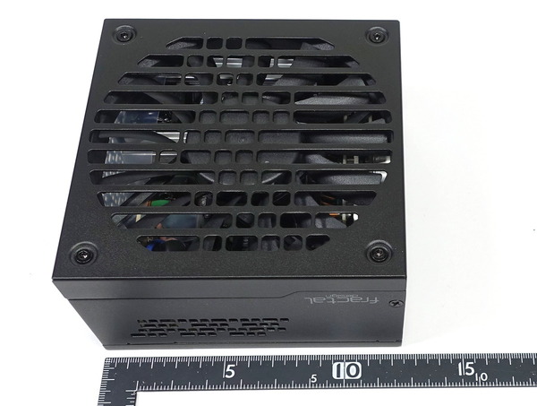 Fractal Design Ion SFX 650G review_02656_DxO