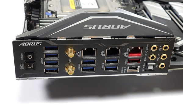 GIGABYTE X399 AORUS XTREME review_02132_DxO