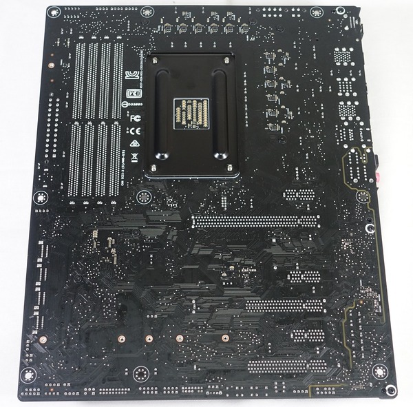 ASUS ROG CROSSHAIR VI HERO review_05109