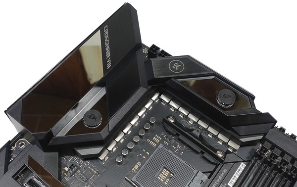 ASUS ROG CROSSHAIR VIII FORMULA review_00039_DxO