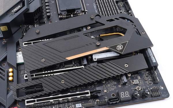 ASRock Z690 Taichi review_01169_DxO