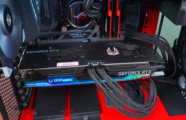 ZOTAC GAMING GeForce RTX 3070 Ti AMP Holo review_04665