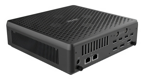 ZOTAC MAGNUS EN374070C (4)