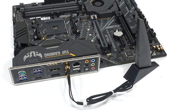 ASUS TUF GAMING X570-PLUS (WI-FI) review_00125_DxO