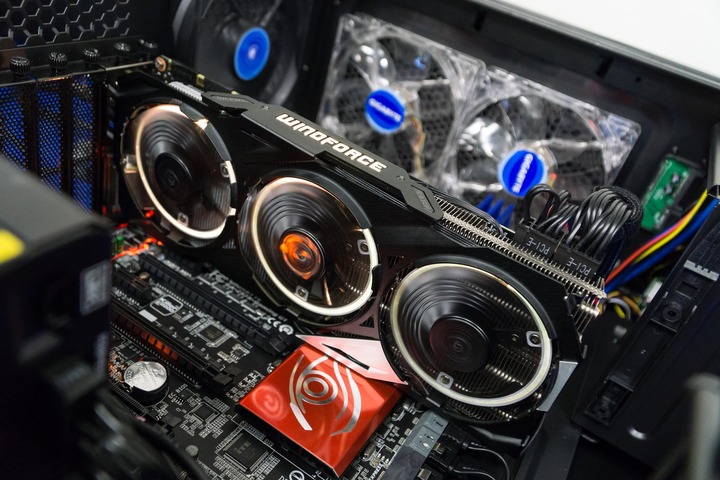 Gigabyte-GeForce-GTX-Xtreme-Gaming-Maxwell_16