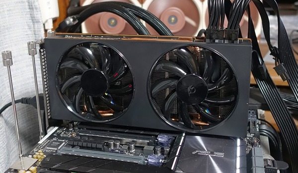 玄人志向 RD-RX5700-E8GB/DF review_02699_DxO