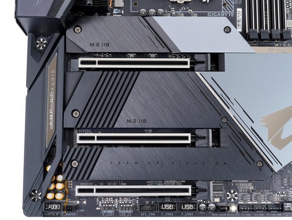 GIGABYTE Z590 AORUS ULTRA review_02491_DxO