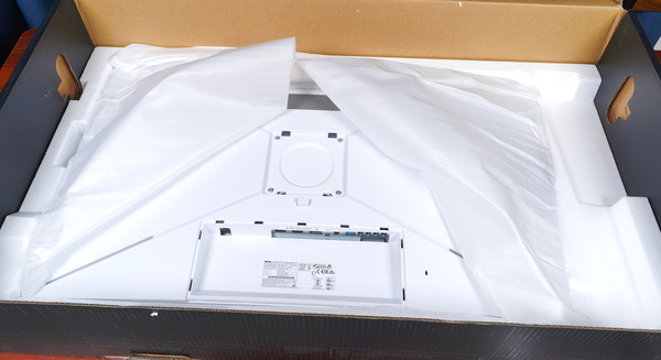BenQ MOBIUZ EX3210U review_04814_DxO