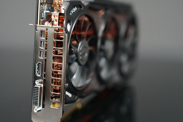 EVGA GeForce GTX 1080 Ti KINGPIN (10)