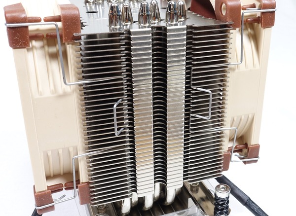 Noctua NH-U9 TR4-SP3 review_09923